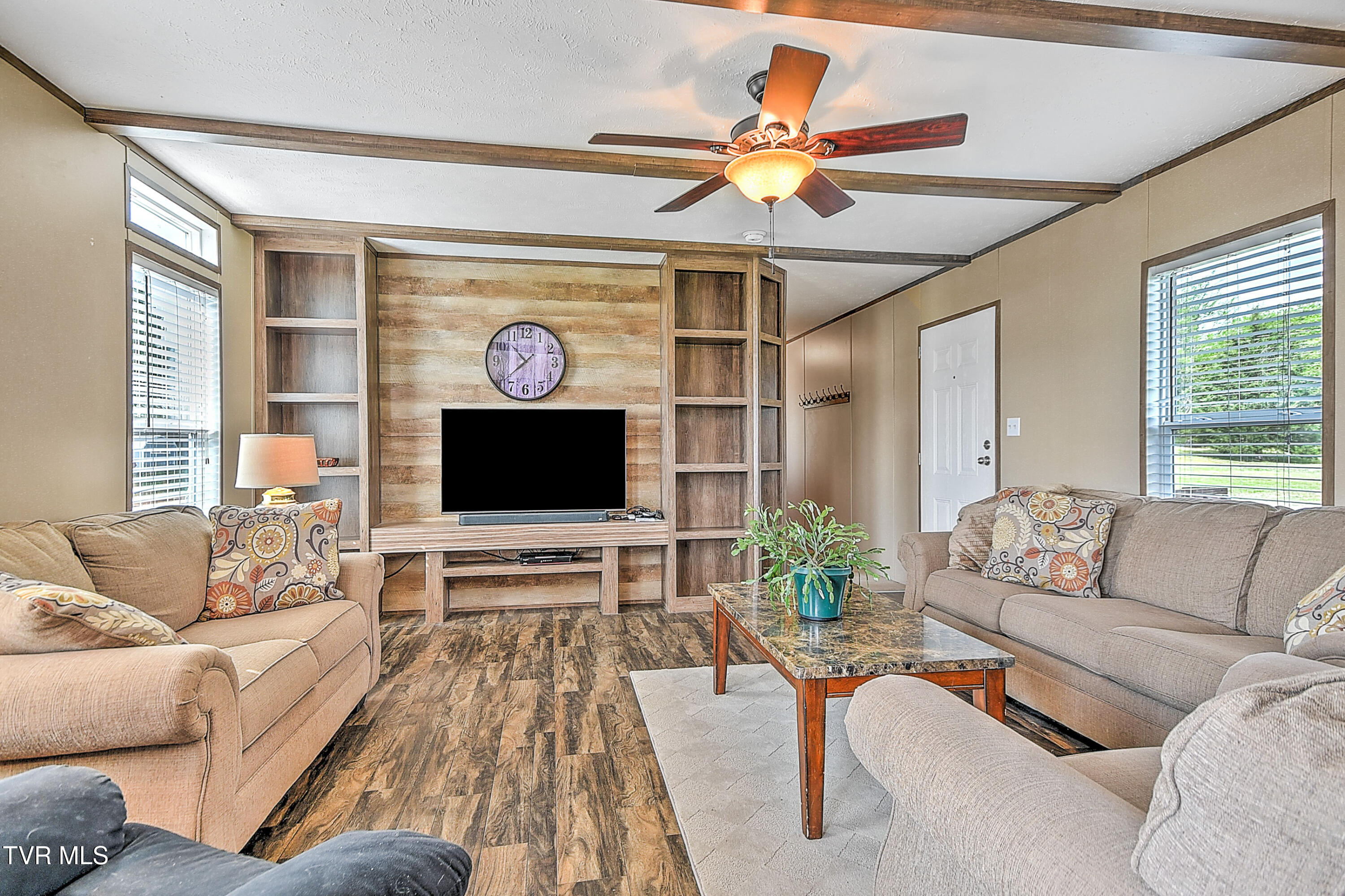 2975 North Wesley Chapel Road Greeneville, TN 37745 - Photo 2 of 39 2