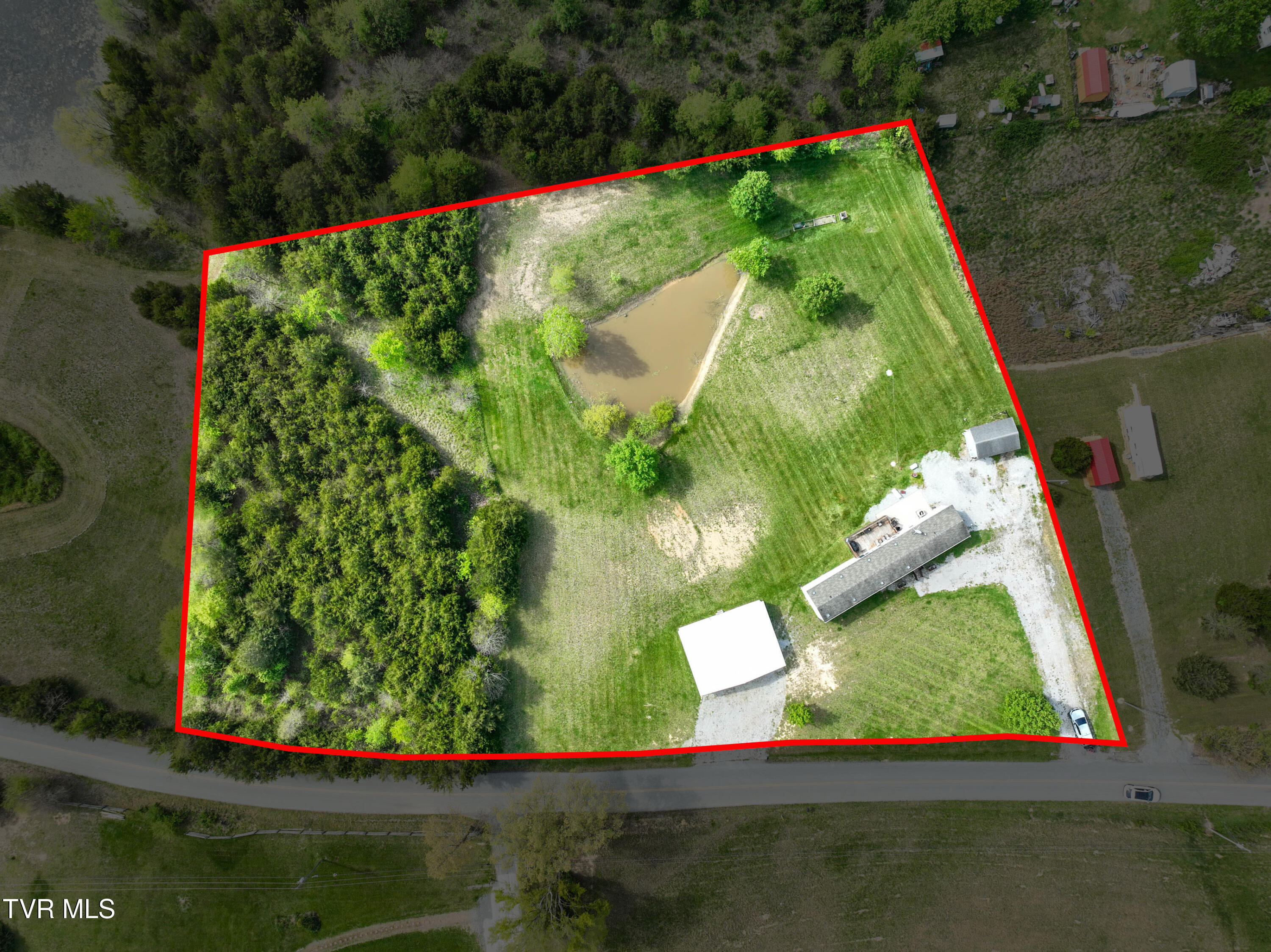 2975 North Wesley Chapel Road Greeneville, TN 37745 - Photo 38 of 39 38