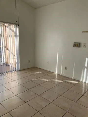 $2,050 | 601 Cypress Lake Boulevard, Unit H14, Deerfield Beach, FL 33064