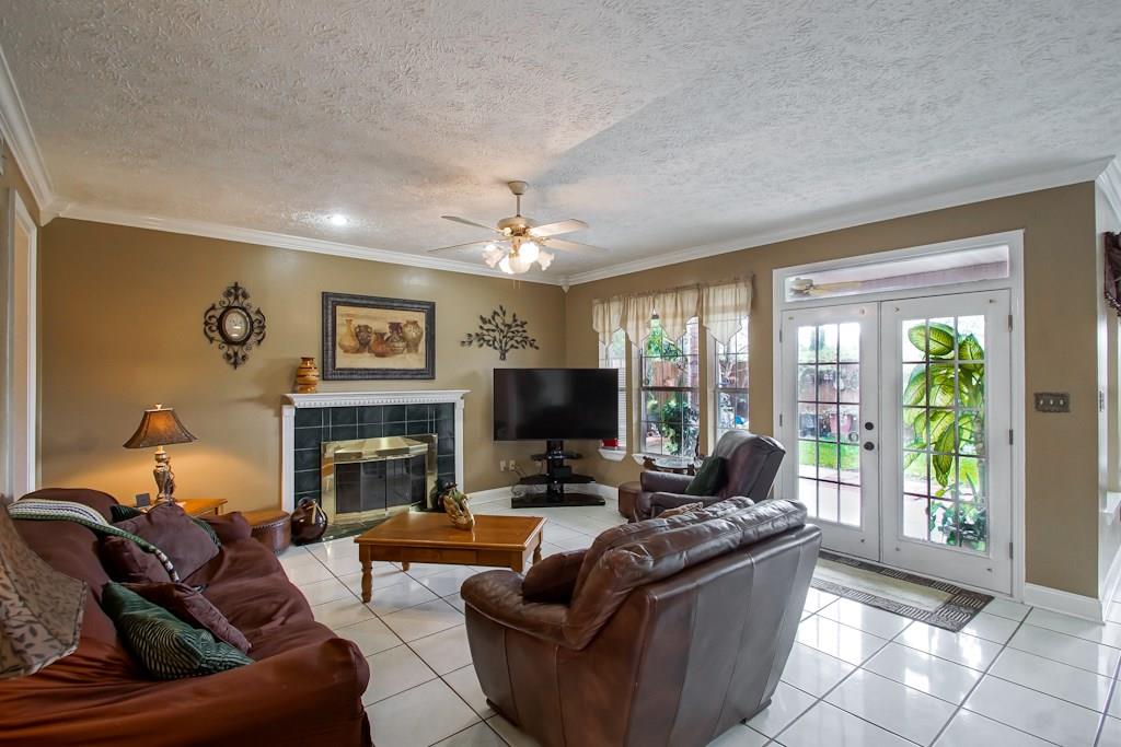2565 Kismet Street Marrero, LA 70072 - Photo 2 of 25