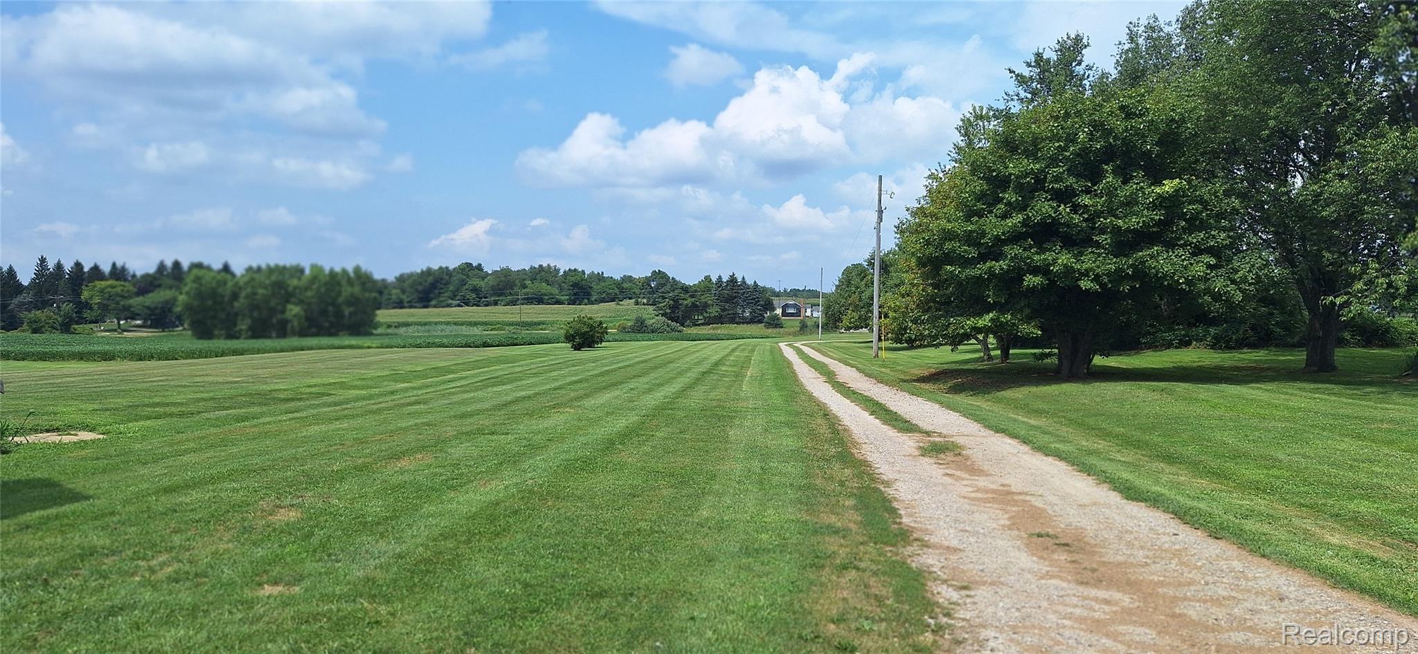 10374 Wilson Road Otisville, MI 48463 - Photo 79 of 99 20250730_144443.jpg