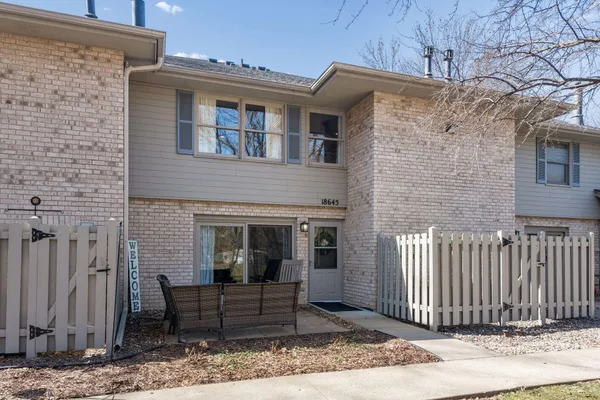 $279,900 | 18645 Clear View Court, Minnetonka, MN 55345