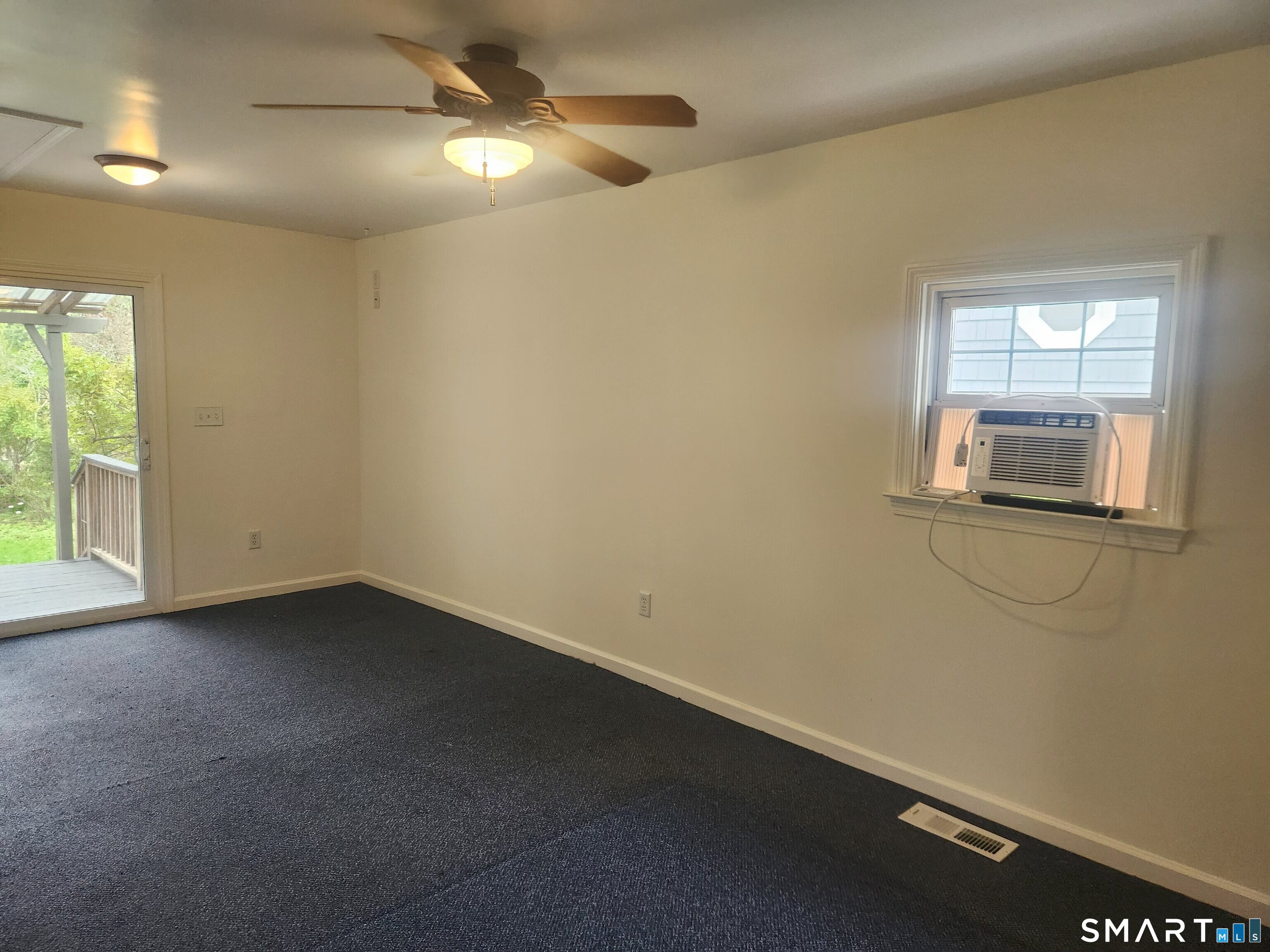 72 Waverly Park Road Branford, CT 06405 - Photo 6 of 16 Gallery Image 6