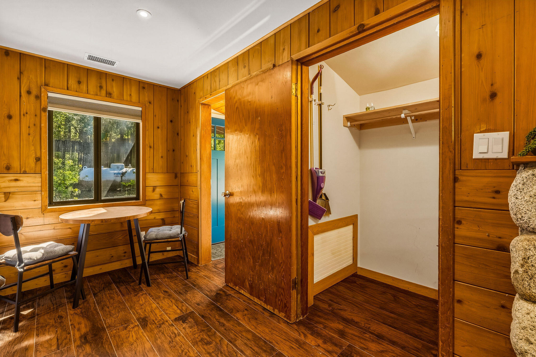 54970 Daryll Road Idyllwild, CA 92549 - Photo 11 of 35 54970DaryllRd-15