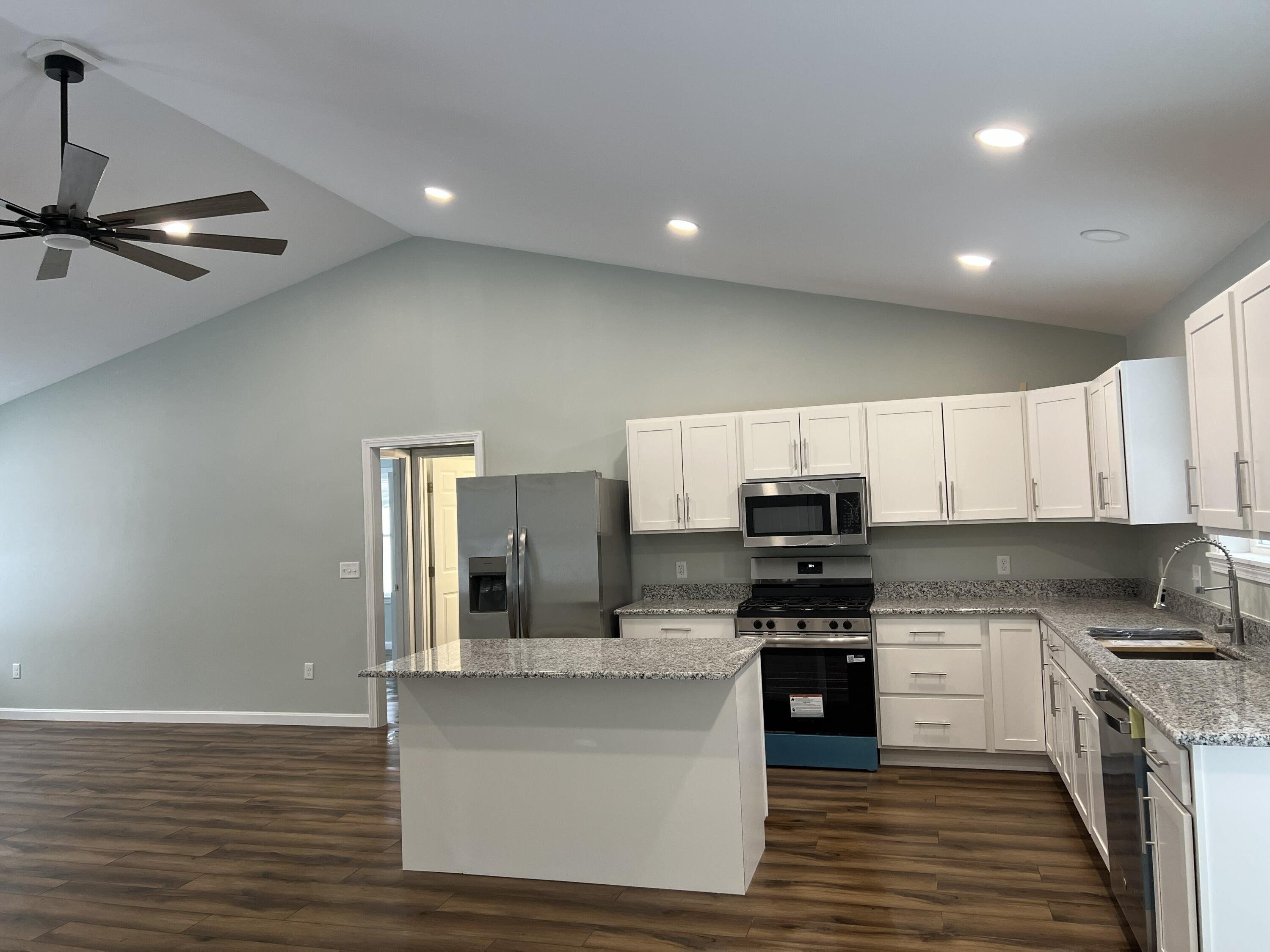 97 Cove Road Winterport, ME 04496 - Photo 2 of 17
