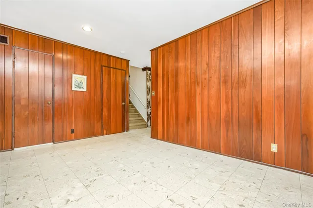 $1,298,000 | 16-07 201st Street | Clearview