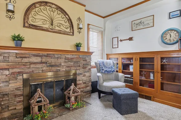 $364,000 | 324 South Sangamon Avenue, Gibson City, IL 60936