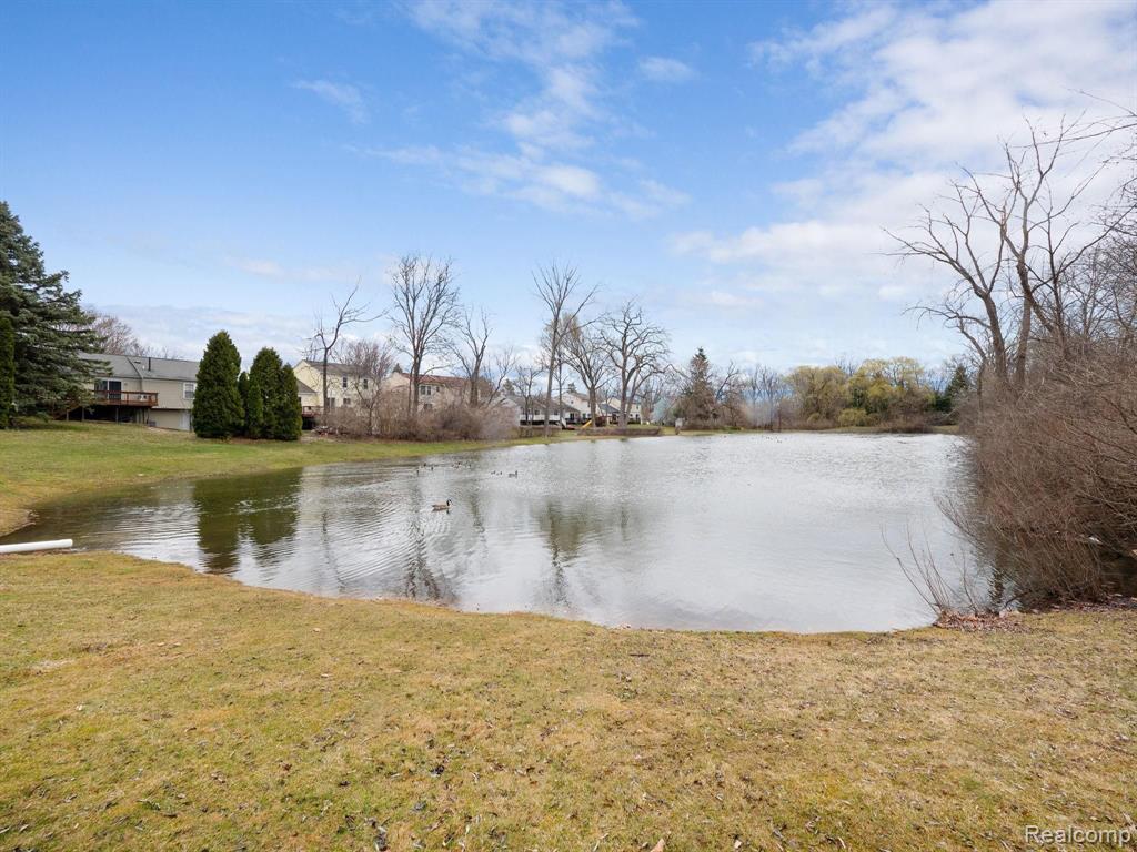736 Kirkton Court Rochester Hills, MI 48307 - Photo 46 of 48
