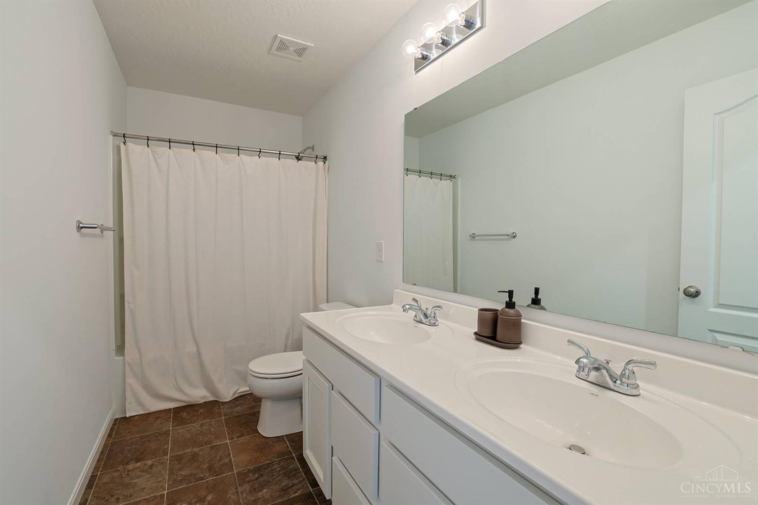 1257 Soaring Way Maineville, OH 45039 - Photo 33 of 42