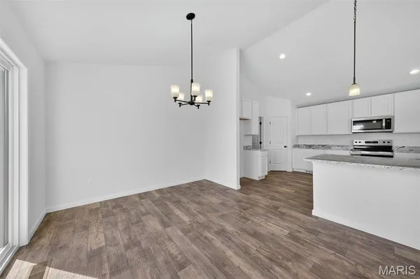 $419,000 | 104 Tick Road, Silex, MO 63377