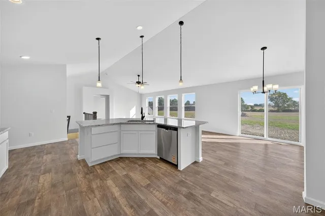 $429,000 | 104 Tickridge Road, Silex, MO 63377