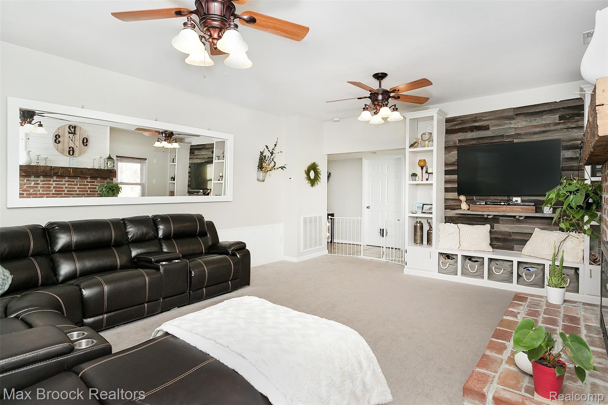 3718 Dearborn Avenue Rochester, MI 48309 - Photo 14 of 36 Dearborn-13.jpg
