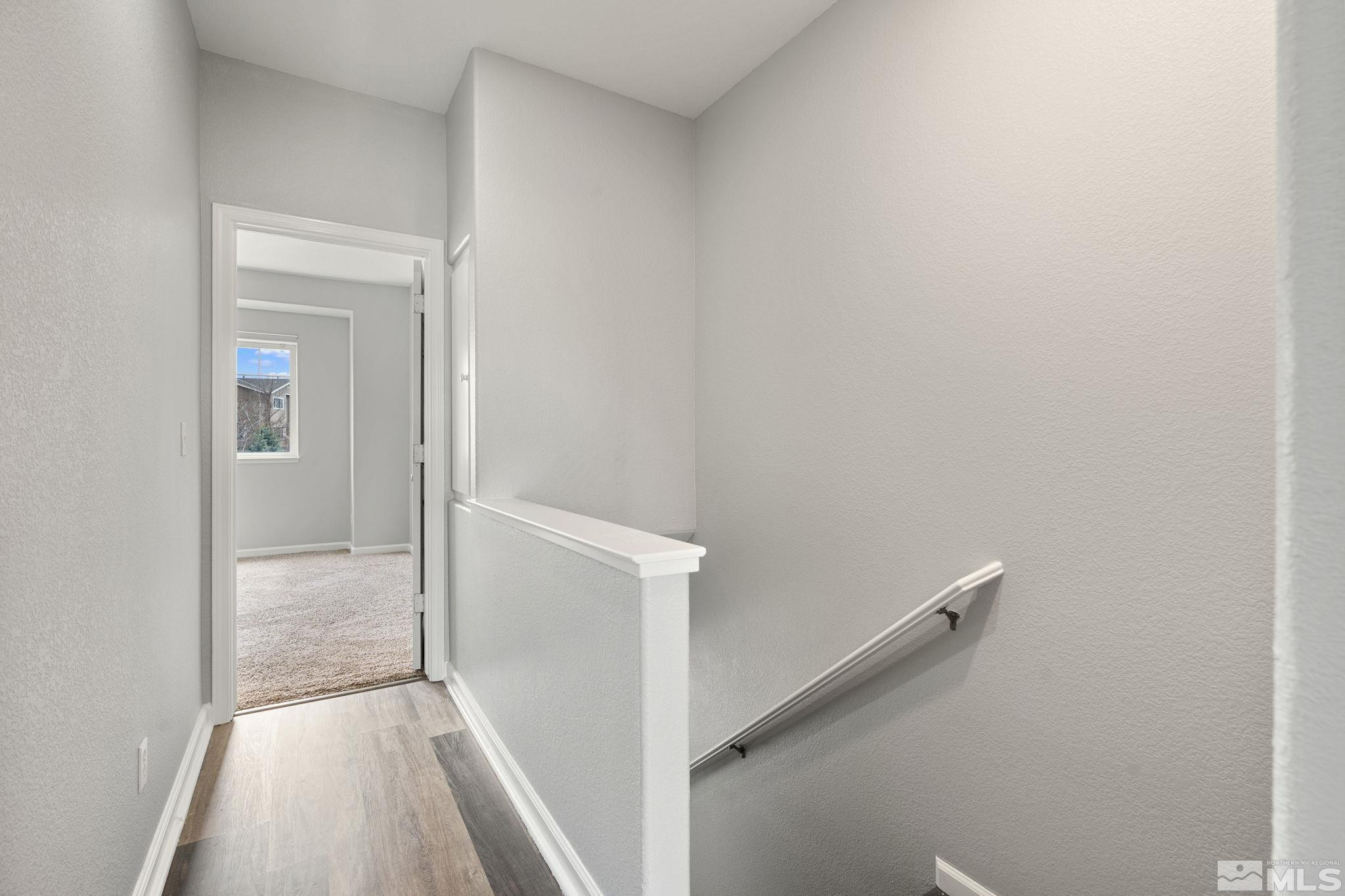 345 Madison Marie Lane Reno, NV 89503 - Photo 20 of 34 a view of a hallway