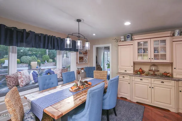 $1,050,000 | 20530 Lisa Gail Drive, Santa Clarita, CA 91350