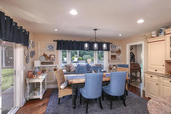 $1,050,000 | 20530 Lisa Gail Drive, Santa Clarita, CA 91350