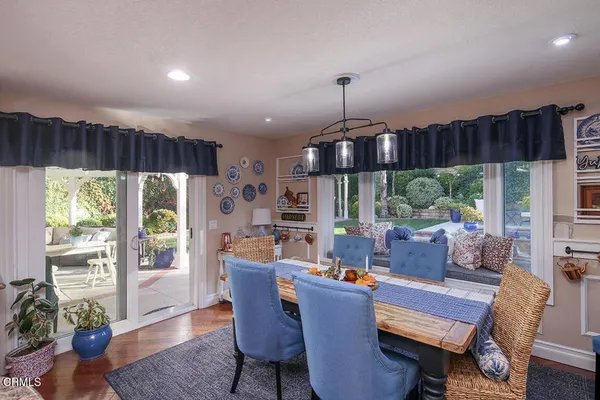 $1,050,000 | 20530 Lisa Gail Drive, Santa Clarita, CA 91350