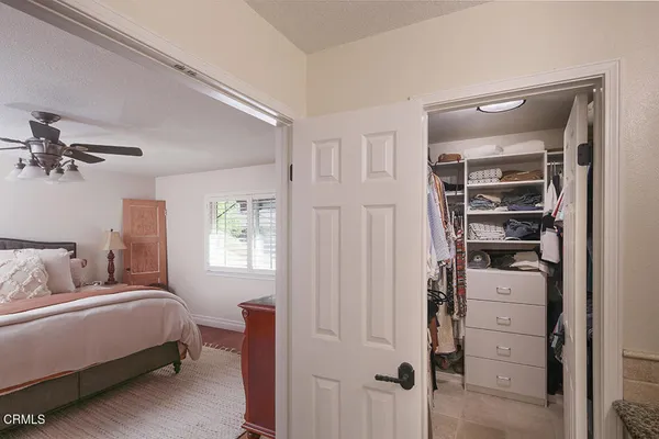 $1,050,000 | 20530 Lisa Gail Drive, Santa Clarita, CA 91350