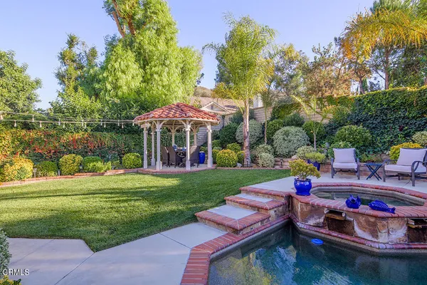 $1,050,000 | 20530 Lisa Gail Drive, Santa Clarita, CA 91350