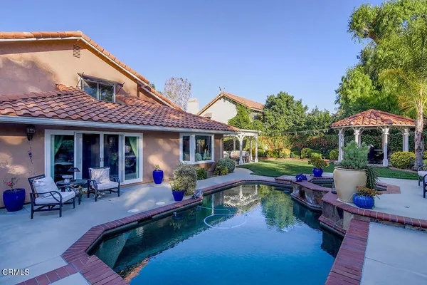 $1,050,000 | 20530 Lisa Gail Drive, Santa Clarita, CA 91350