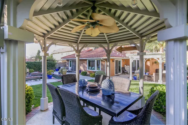$1,050,000 | 20530 Lisa Gail Drive, Santa Clarita, CA 91350