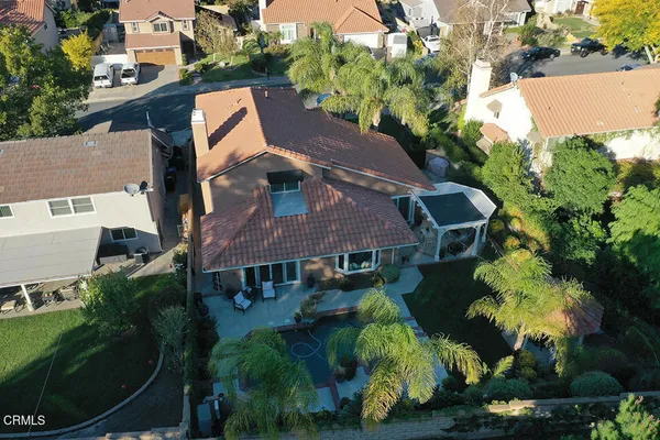 $1,050,000 | 20530 Lisa Gail Drive, Santa Clarita, CA 91350