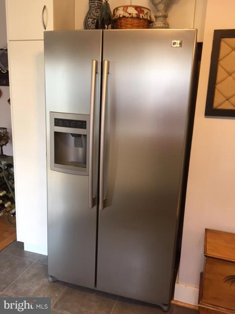 4711 Pickett Road Fairfax, VA 22032 - Photo 7 of 30 Stainless Side by Side Fridge