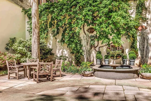 $925,000 | 235 East 22nd Street, Unit 10C | Gramercy