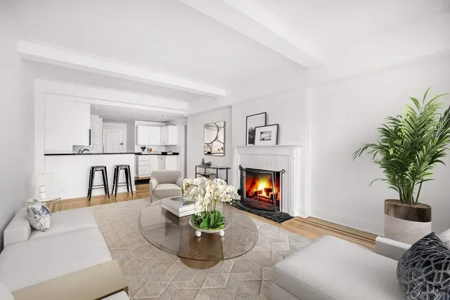 $925,000 | 235 East 22nd Street, Unit 10C | Gramercy