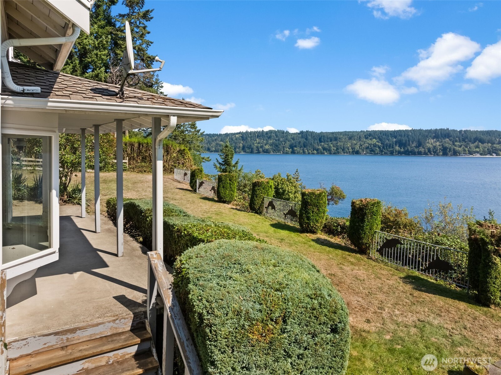 13773 Banner Road Southeast Olalla, WA 98359 - Photo 9 of 40 Gallery Image 9