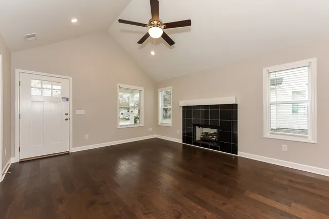 $1,755 | 122 West Hite Street, Gallatin, TN 37066