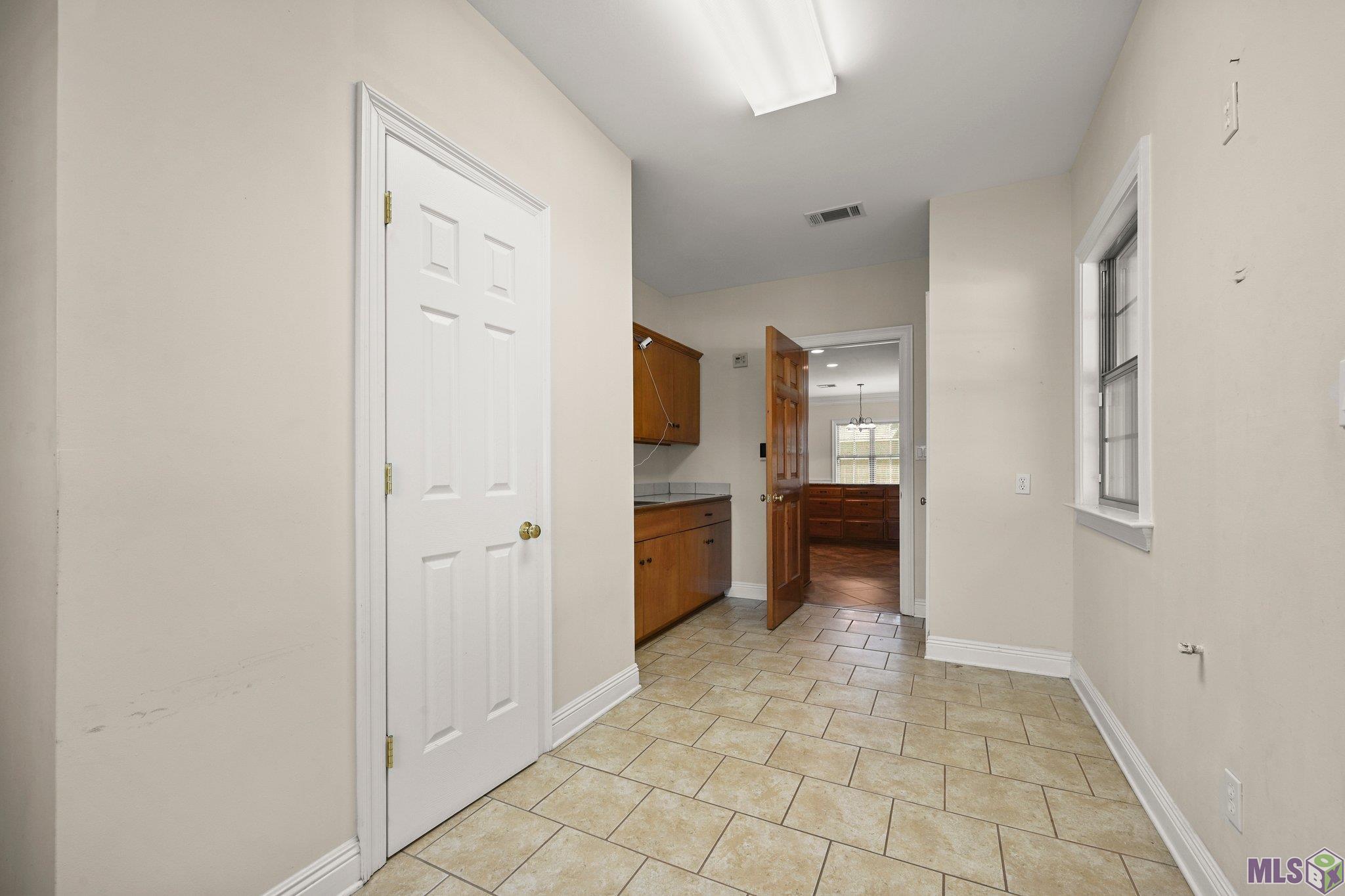 38251 Charleston Road Prairieville, LA 70769 - Photo 13 of 30 office