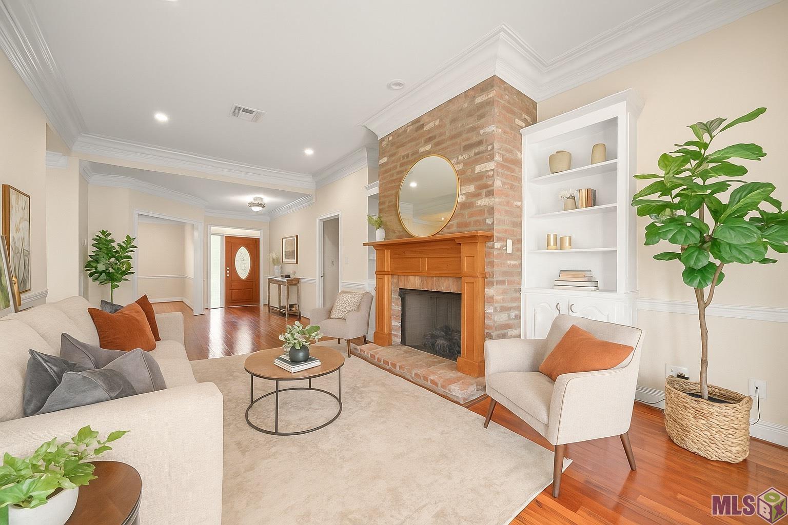 38251 Charleston Road Prairieville, LA 70769 - Photo 2 of 30 living room