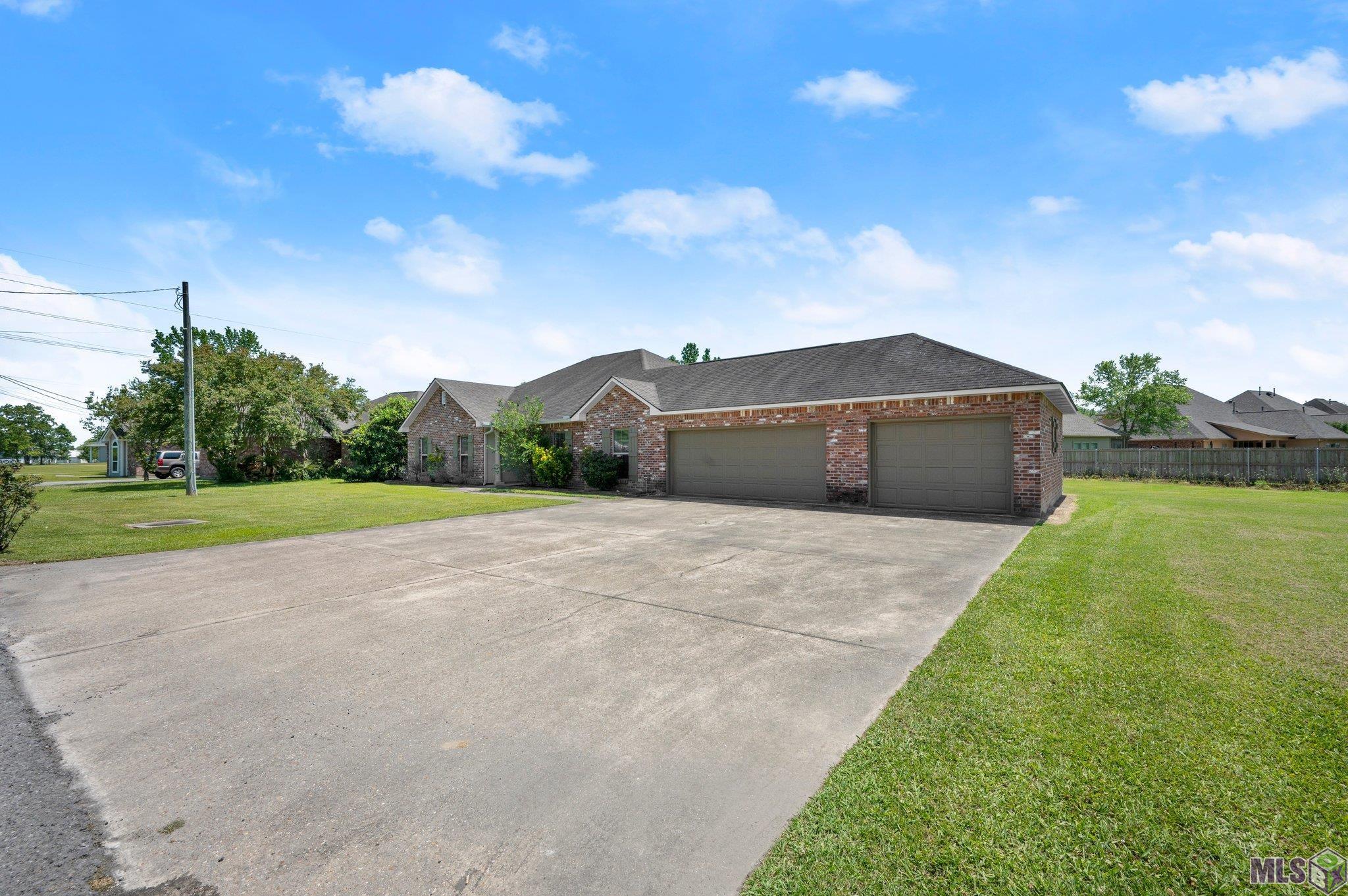 38251 Charleston Road Prairieville, LA 70769 - Photo 27 of 30