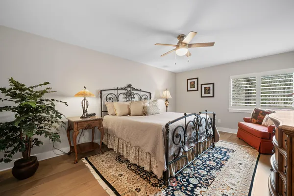$1,595,000 | 35 South Walworth Avenue, Unit 401, Williams Bay, WI 53191