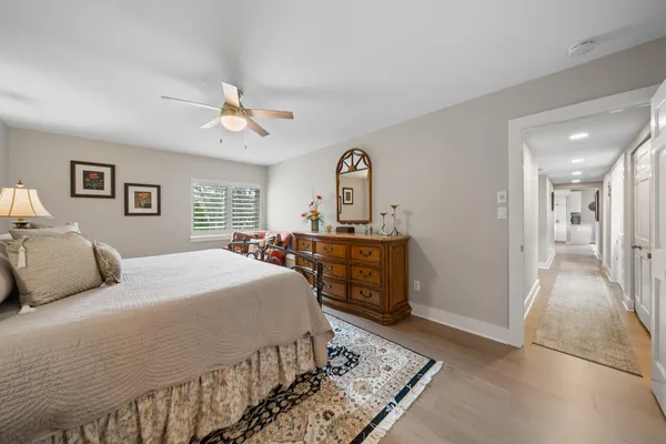 $1,595,000 | 35 South Walworth Avenue, Unit 401, Williams Bay, WI 53191