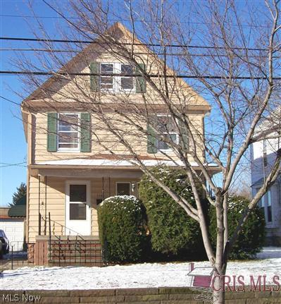 Front of 554 Elma Street.