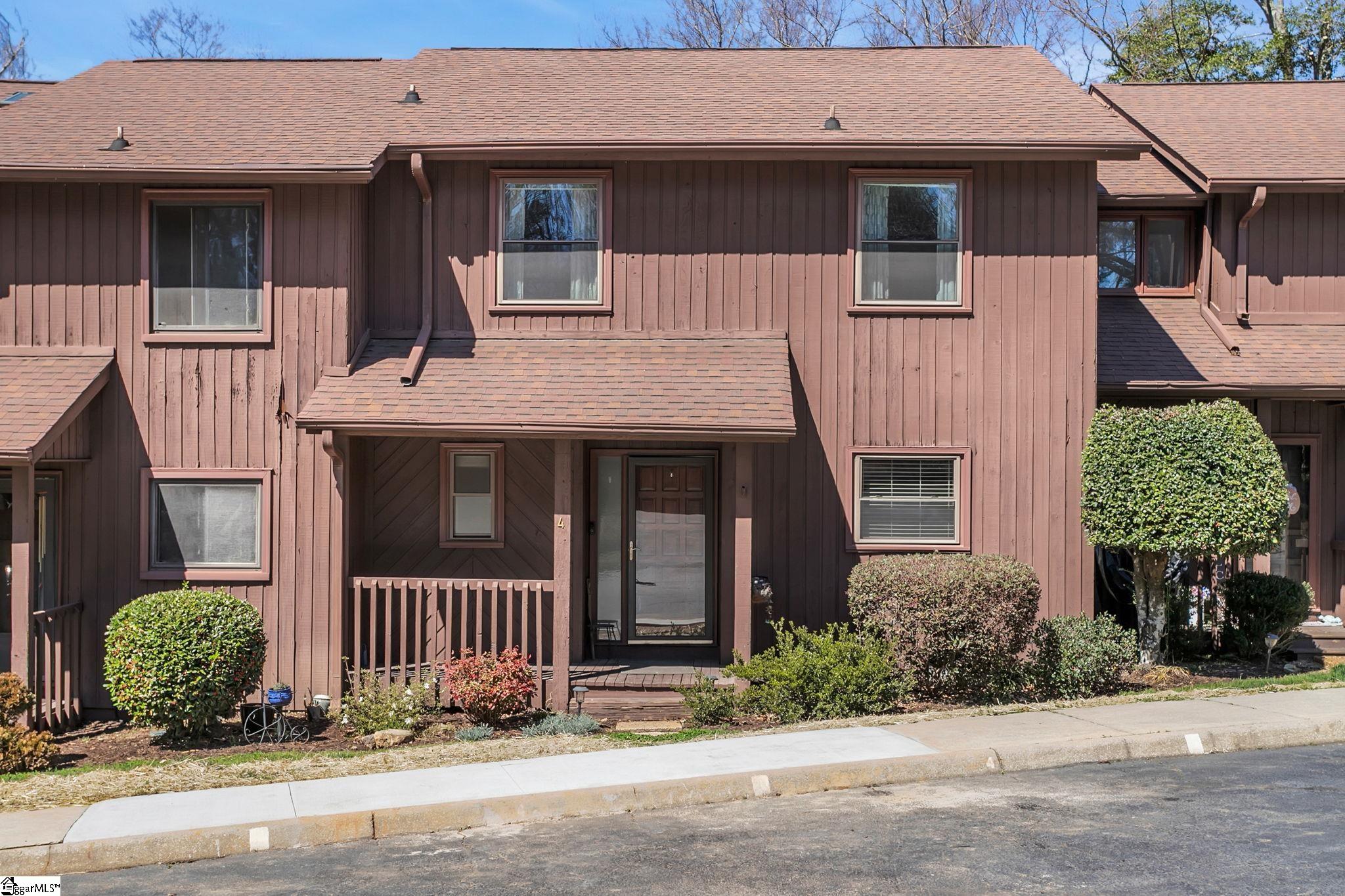 4 Creekside Way Greenville, SC 29609 - Photo 1 of 50