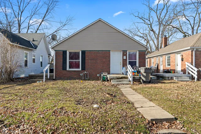$148,000 | 926-928 North Leland Avenue, Indianapolis, IN 46219