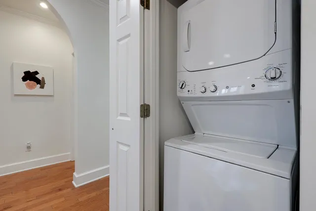 a view of utility room