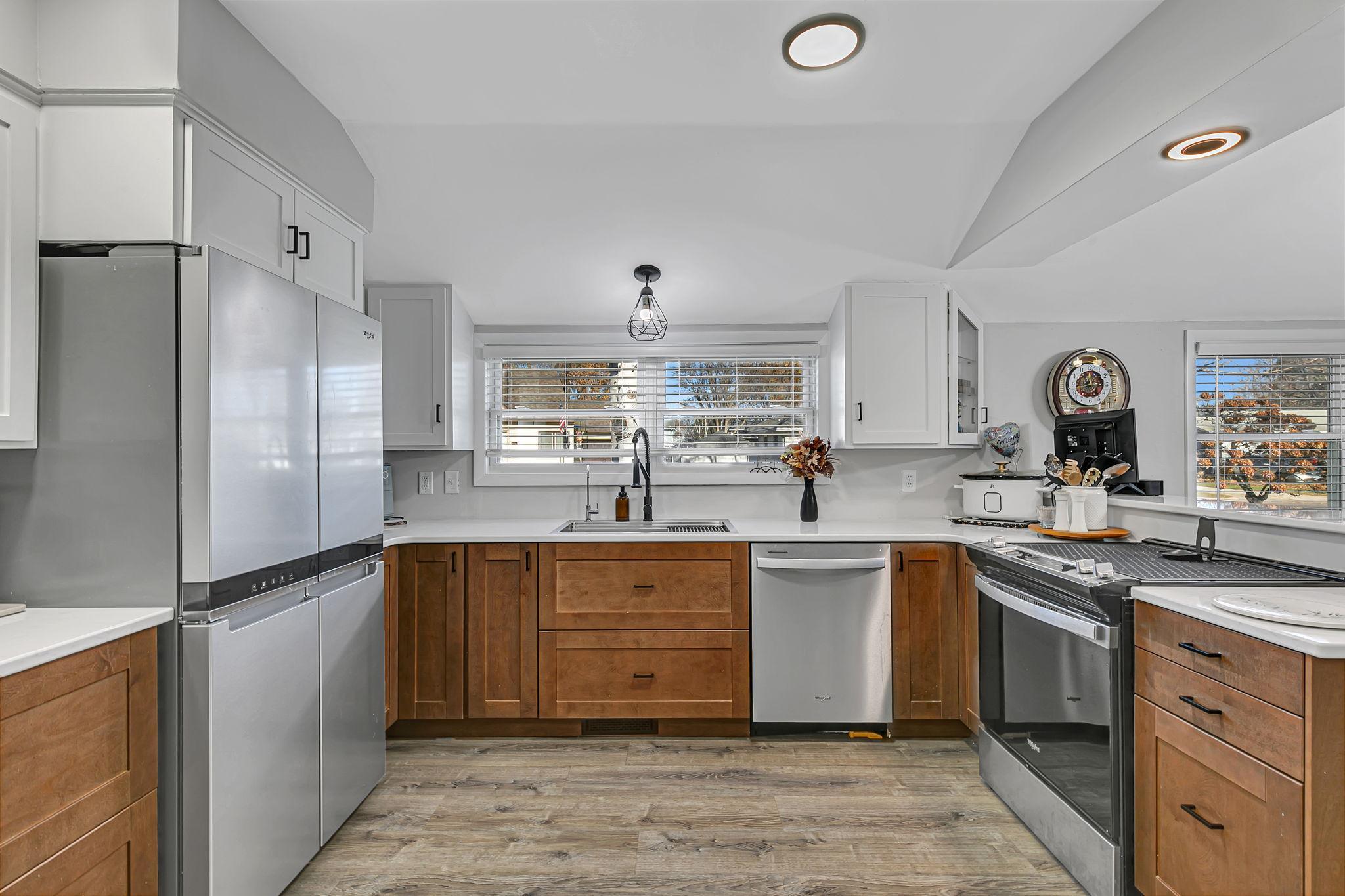 1105 Florence Lane Southwest Willmar, MN 56201 - Photo 7 of 25