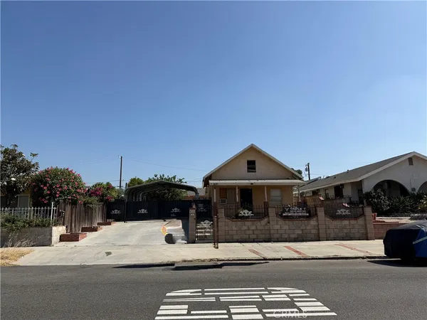 $550,000 | 453 East F Street, Colton, CA 92324