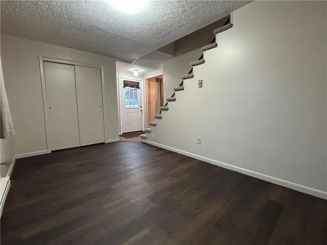 $850 | 144 South Wade Avenue, Washington, PA 15301