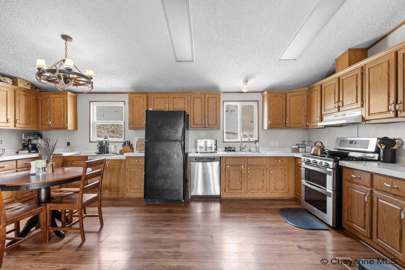 776 Hyde Merritt Road Cheyenne, WY 82009 - Photo 12 of 27 Gallery Image 12
