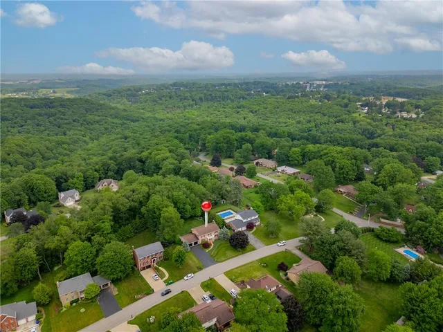 $389,900 | 106 Shawnee Drive, Butler, PA 16001