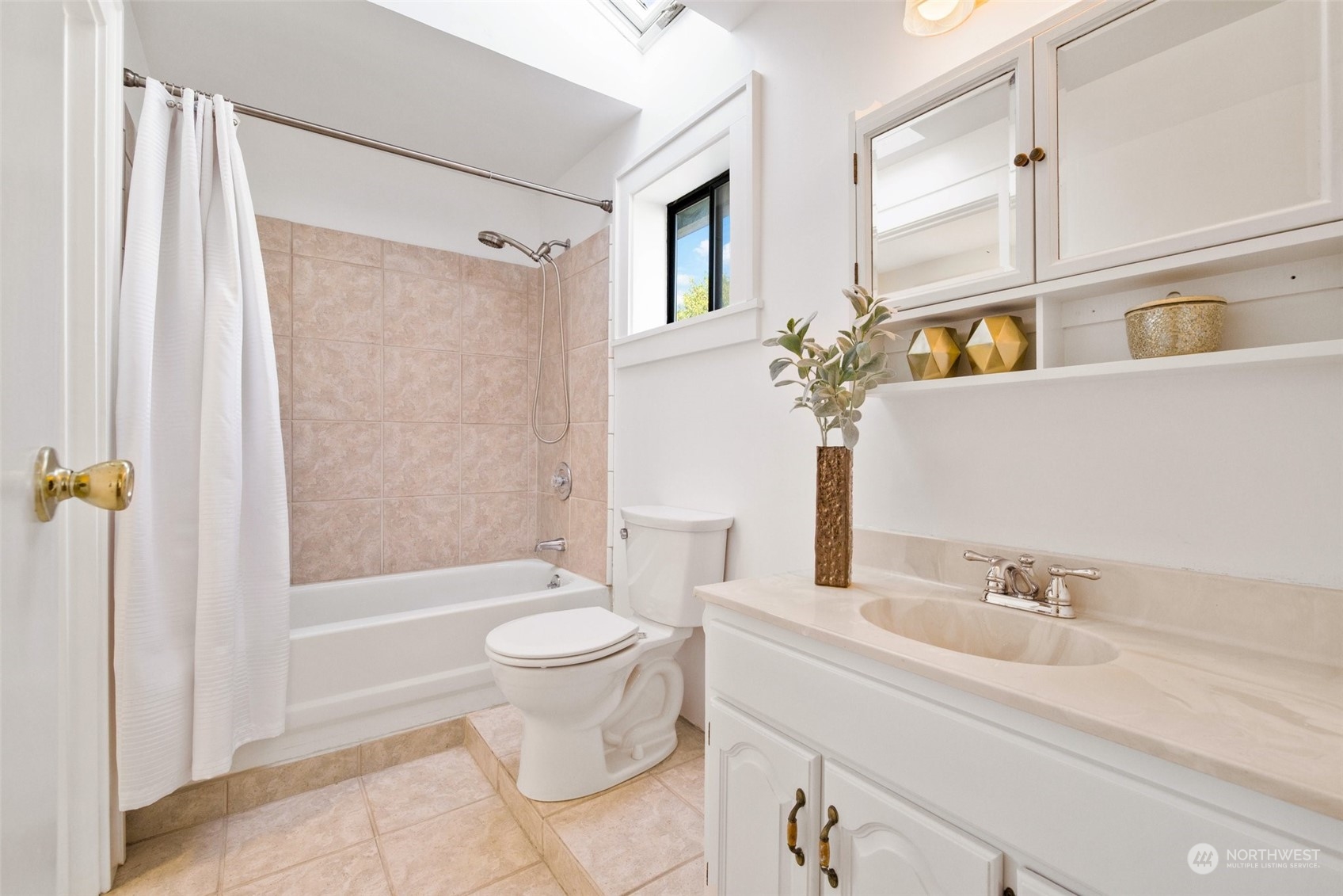 730 North 81st Street Seattle, WA 98103 - Photo 29 of 40 Gallery Image 29