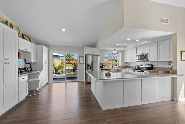 $999,000 | 3410 Tonopah Street, Oceanside, CA 92054