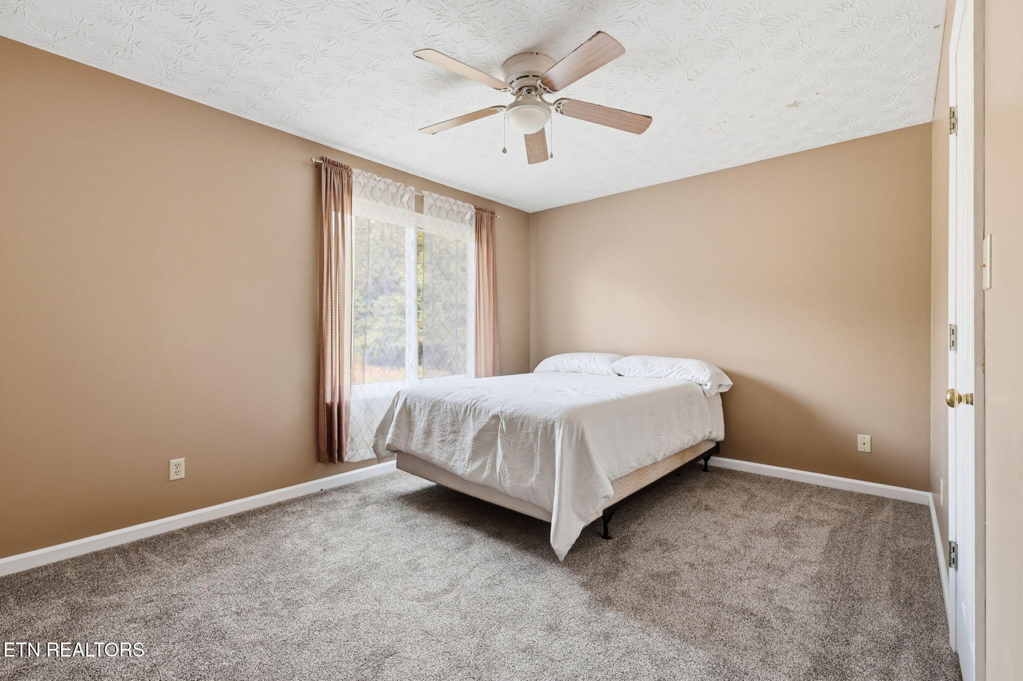 5516 West Emory Road Powell, TN 37849 - Photo 33 of 40 Gallery Image 33
