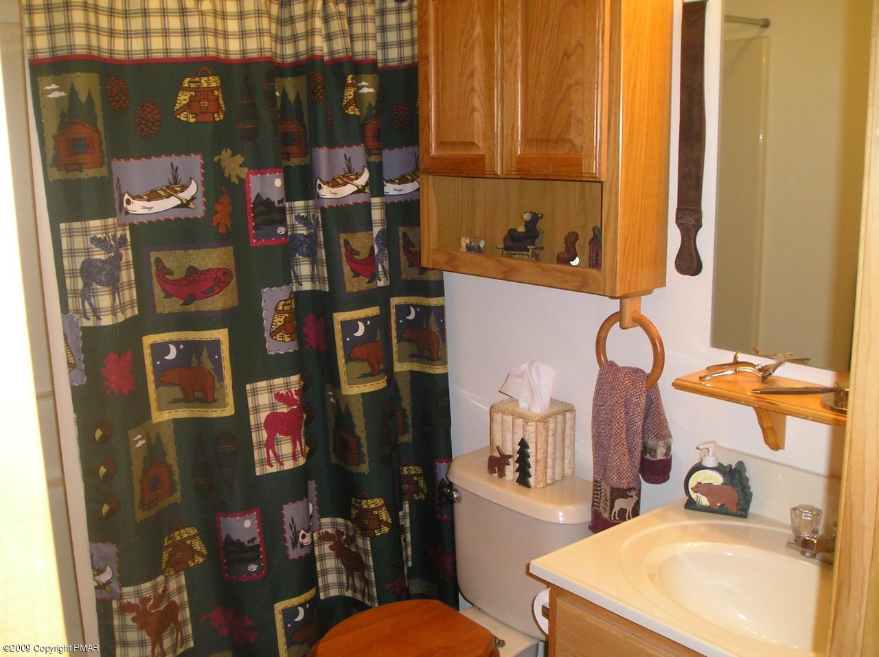 808 Beaver Dam Road Long Pond, PA 18334 - Photo 20 of 27 Main bath