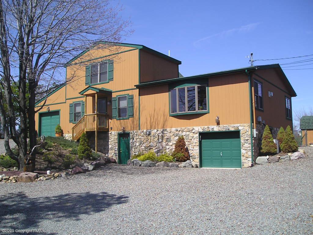 808 Beaver Dam Road Long Pond, PA 18334 - Photo 2 of 27 Welcome Home!