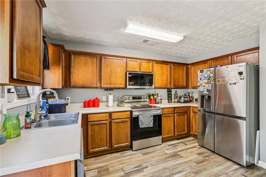 3008 Cedar Glen Run Gainesville, GA 30507 - Photo 5 of 11